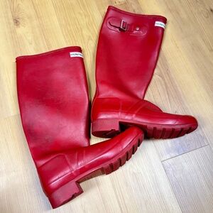 Women's Size 6 Tall Red Hunter Rain Boots Casual Outdoor Rubber bin